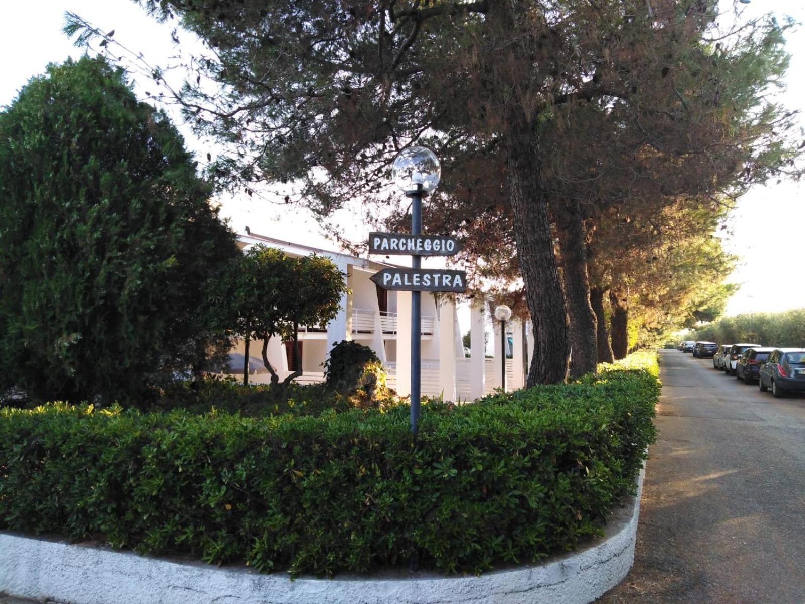 Raggio Di Sole Aparthotel Alberobello Exterior foto
